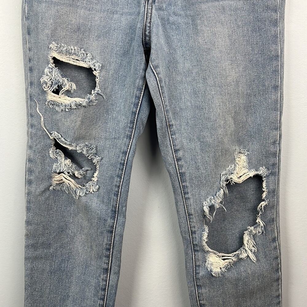 Nasty Gal heavily distressed high waisted jeans - Picture 2 of 12